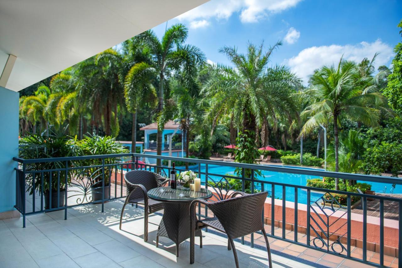 Pullman Hotel And Pullman Living Dongguan Forum Esterno foto