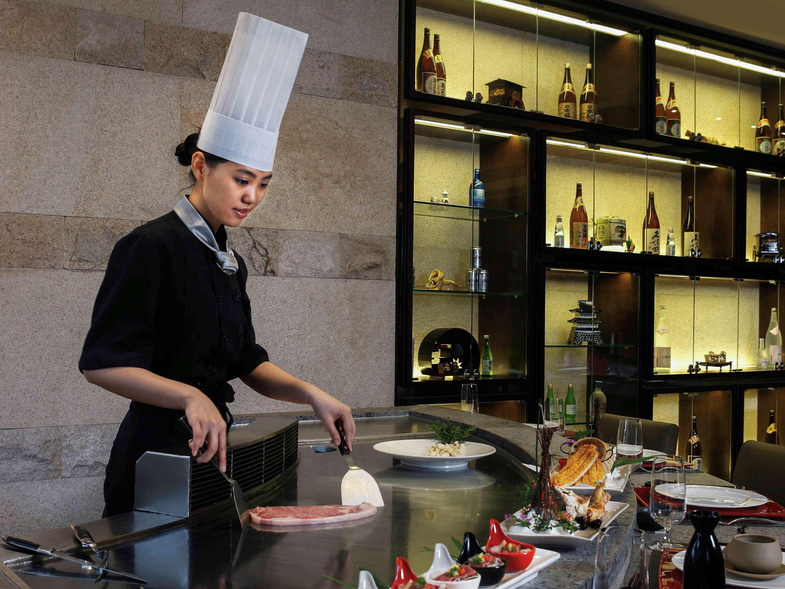 Pullman Hotel And Pullman Living Dongguan Forum Esterno foto