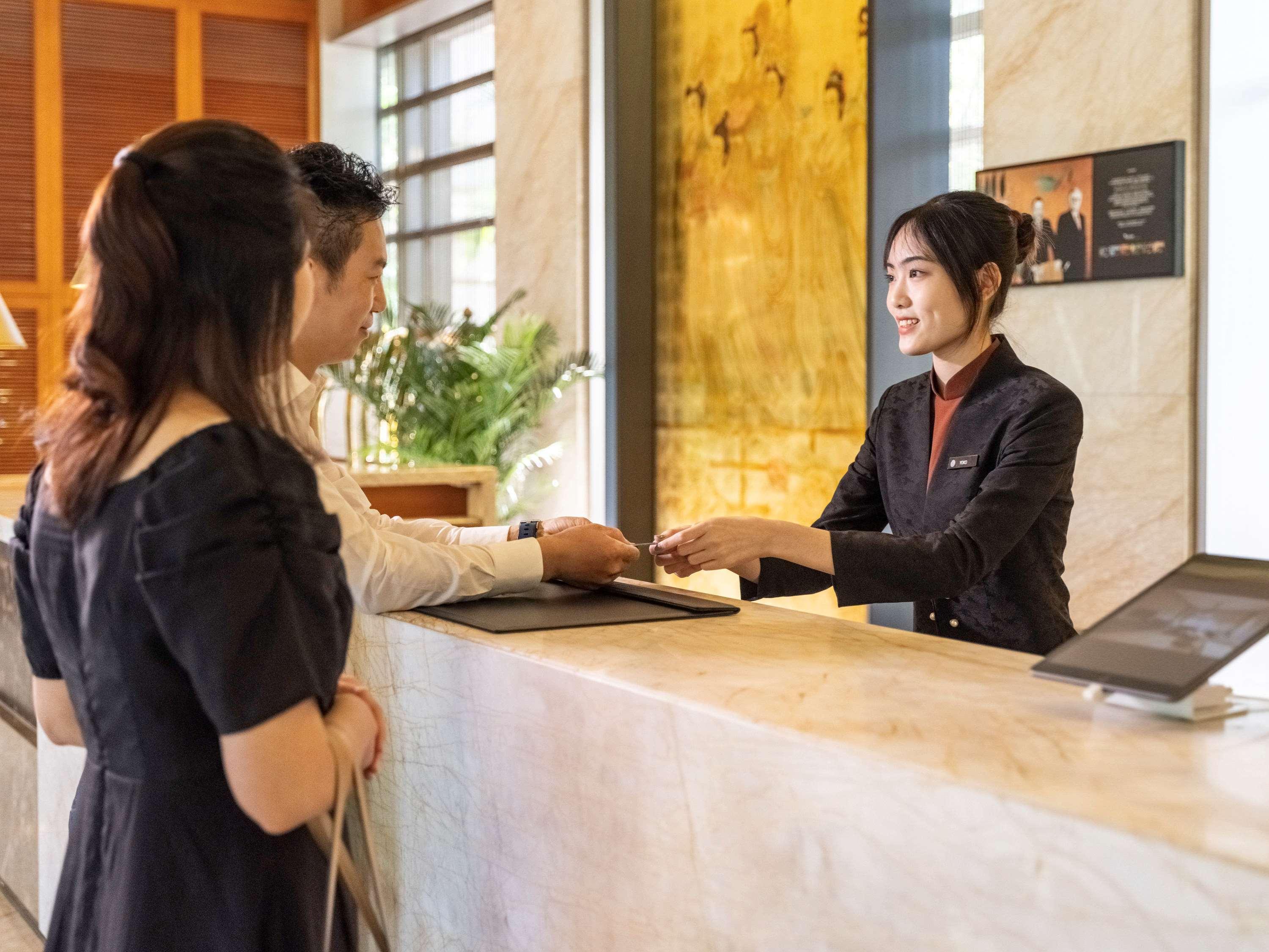 Pullman Hotel And Pullman Living Dongguan Forum Esterno foto
