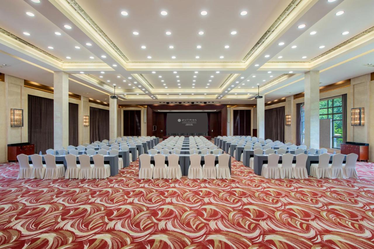 Pullman Hotel And Pullman Living Dongguan Forum Esterno foto