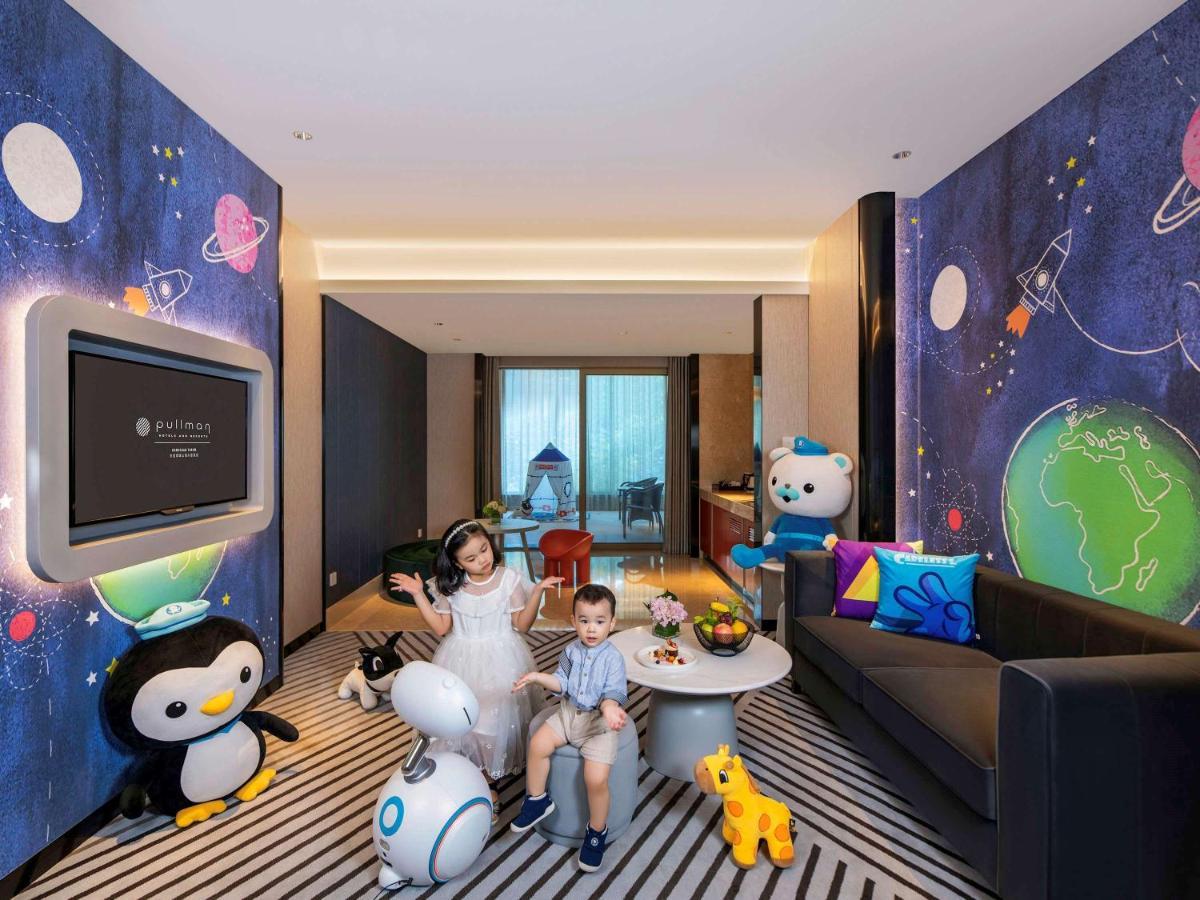 Pullman Hotel And Pullman Living Dongguan Forum Esterno foto